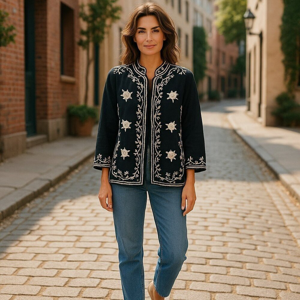 D Palms Womens Size 10 Blue White Flower Embroidered Button Front Top Shirt